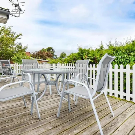 2 Bedroom Cozy In Ega *